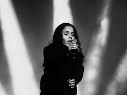 070 Shake