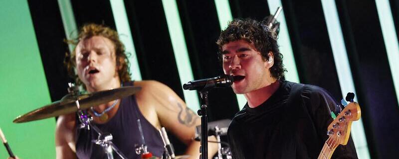 5 Seconds of Summer at Riverbend Music Center