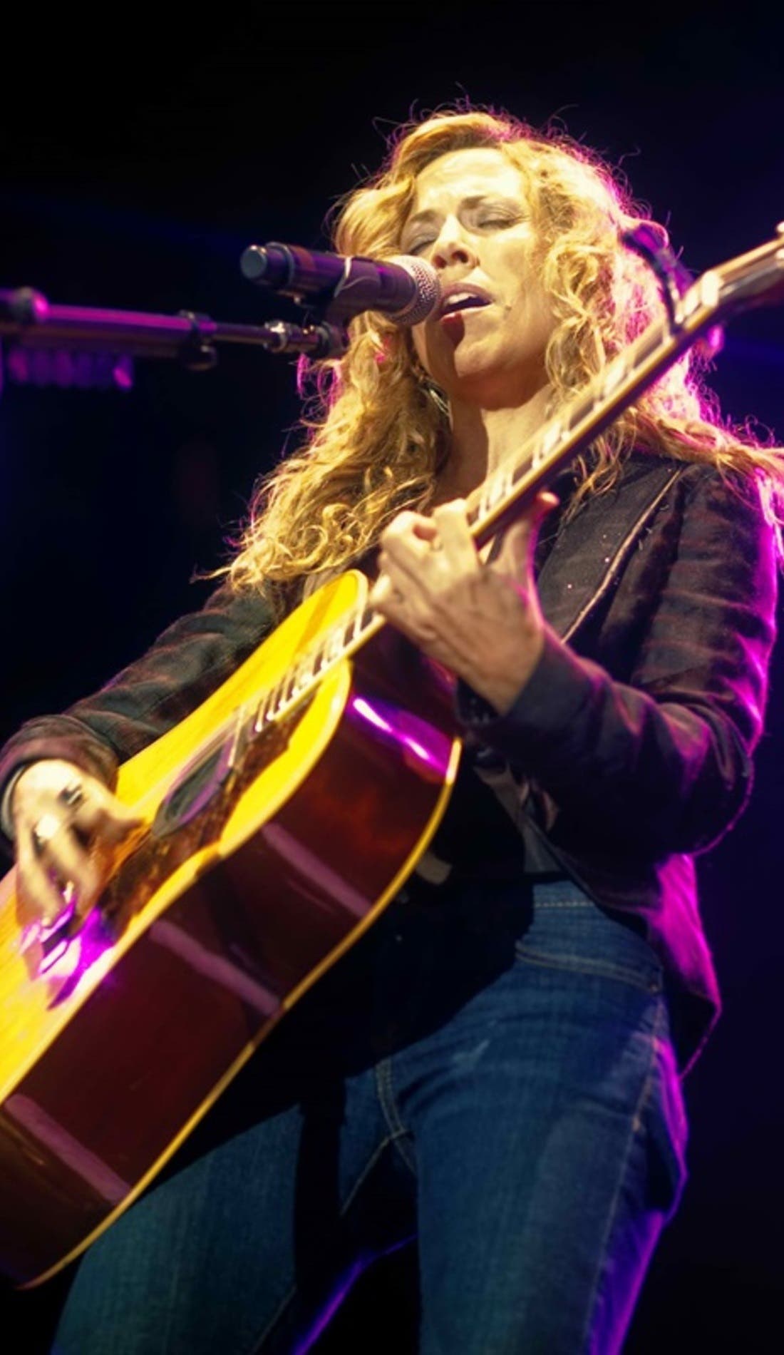 95.5 The Bull's All-star Guitar Pull promotional image for upcoming events and ticket sales
