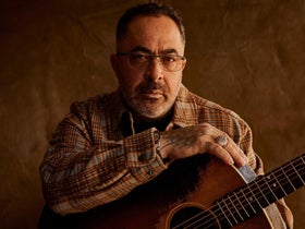 Aaron Lewis And The Stateliners