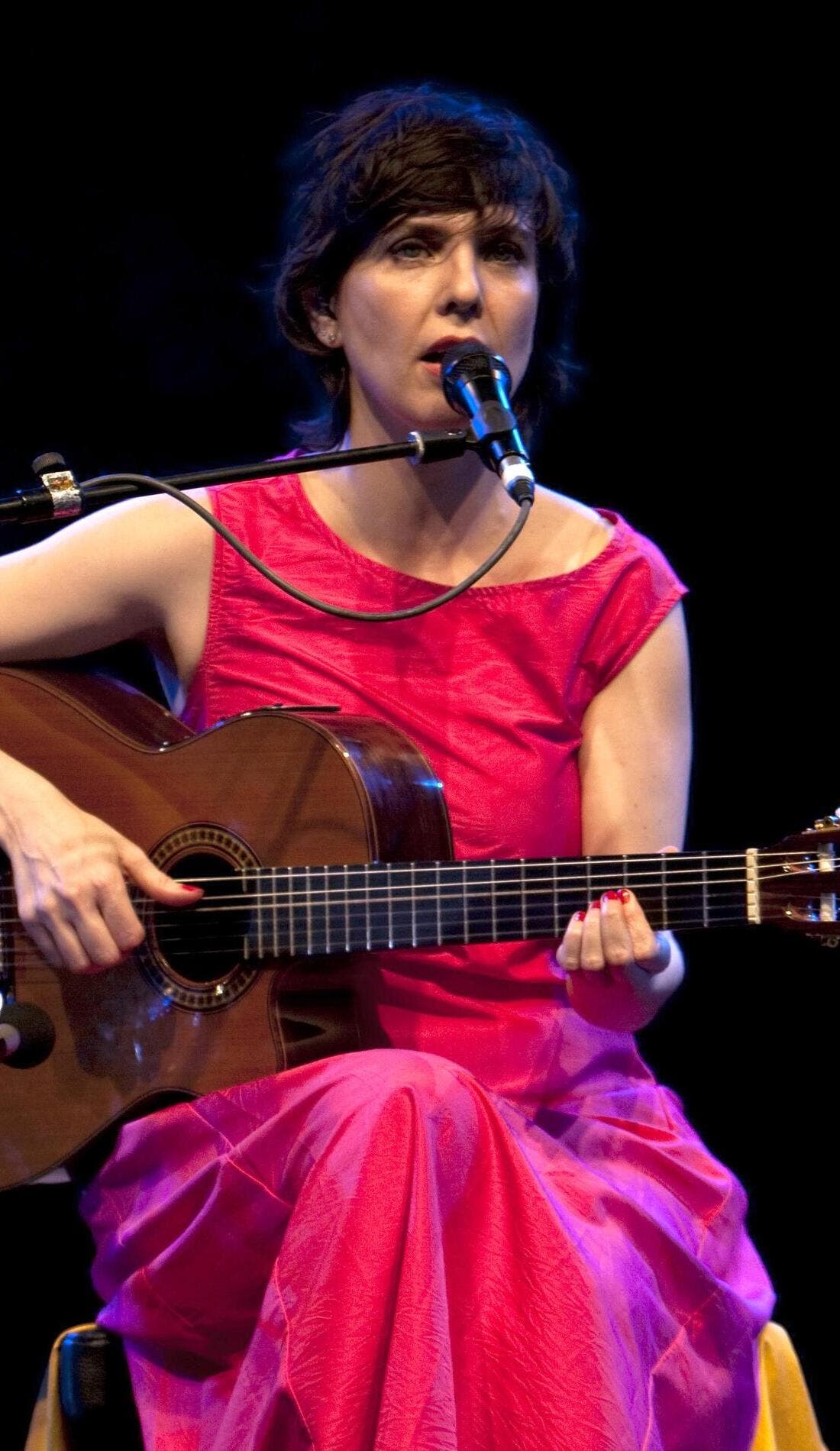 Adriana Calcanhotto promotional image for upcoming events and ticket sales