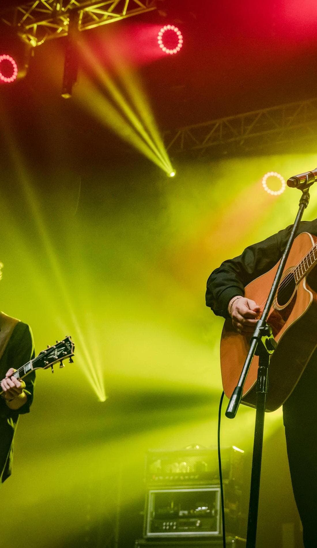 Akcent promotional image for upcoming events and ticket sales