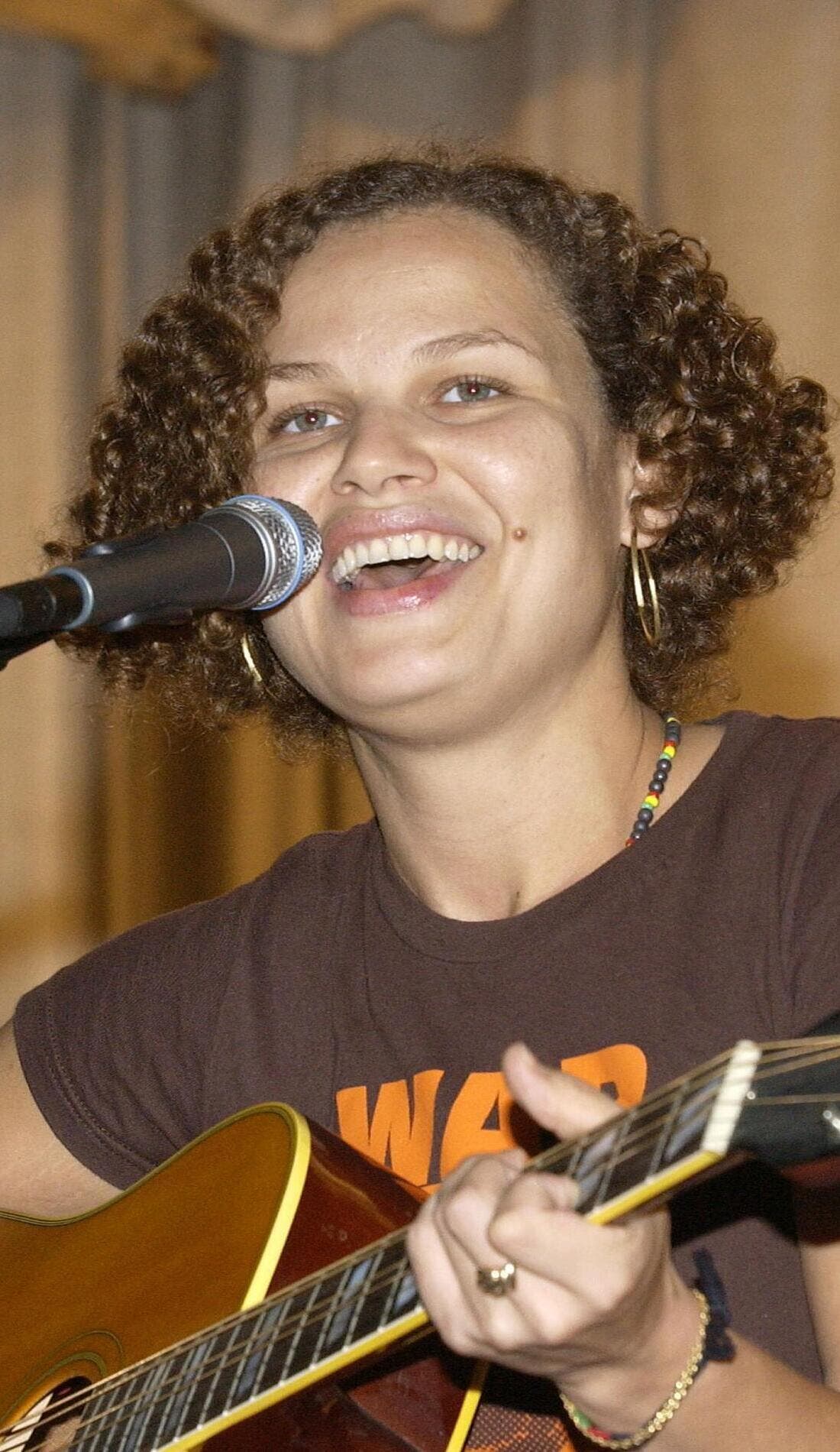 Alana Davis promotional image for upcoming events and ticket sales