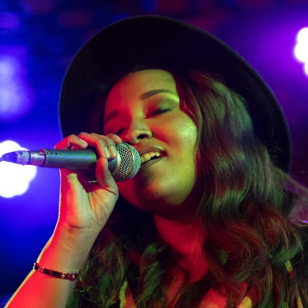 Alex Isley Tickets 2026 Concert Tour Dates SeatGeek Ca 600x600 