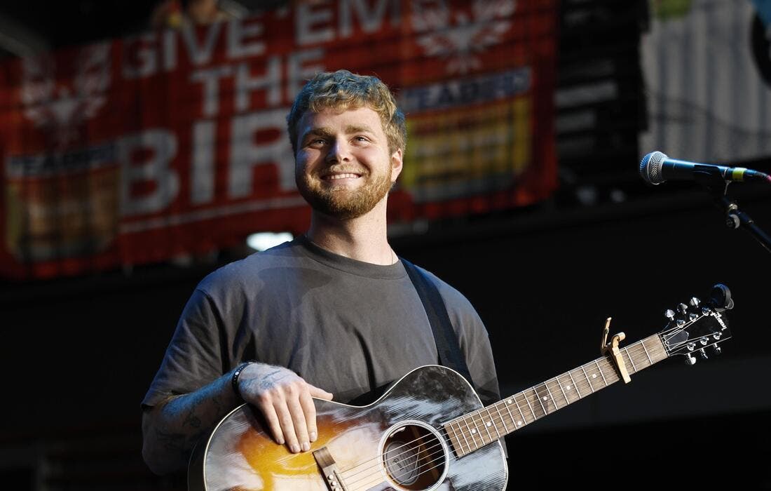 Promotional image for Alex Warren tickets at Daily's Place on Oct 4, 2025