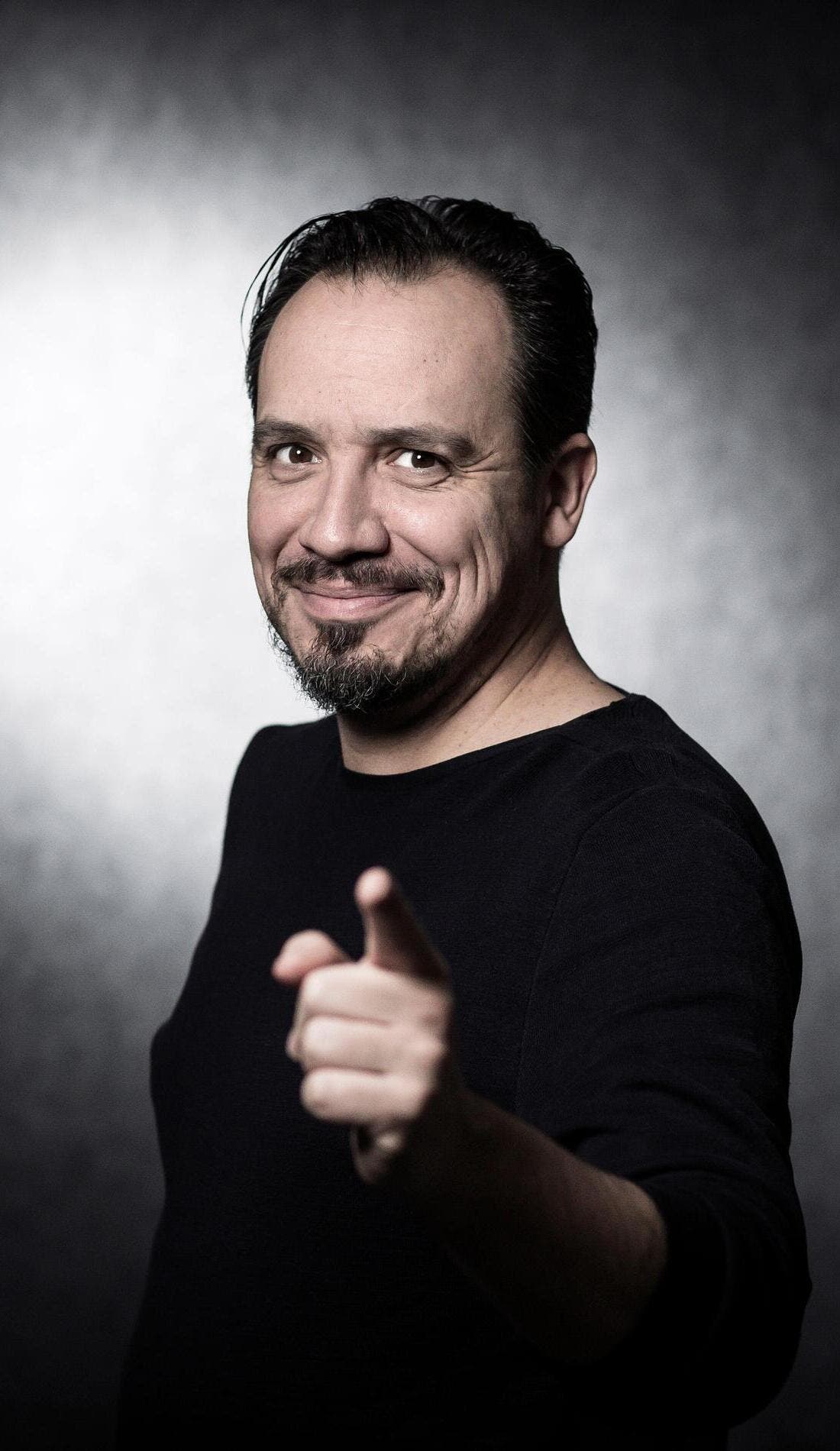 alexandre astier promotional image for upcoming events and ticket sales