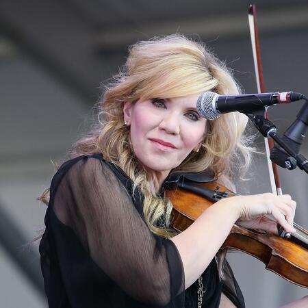 Alison Krauss & Union Station with Jerry Douglas and Theo Lawrence