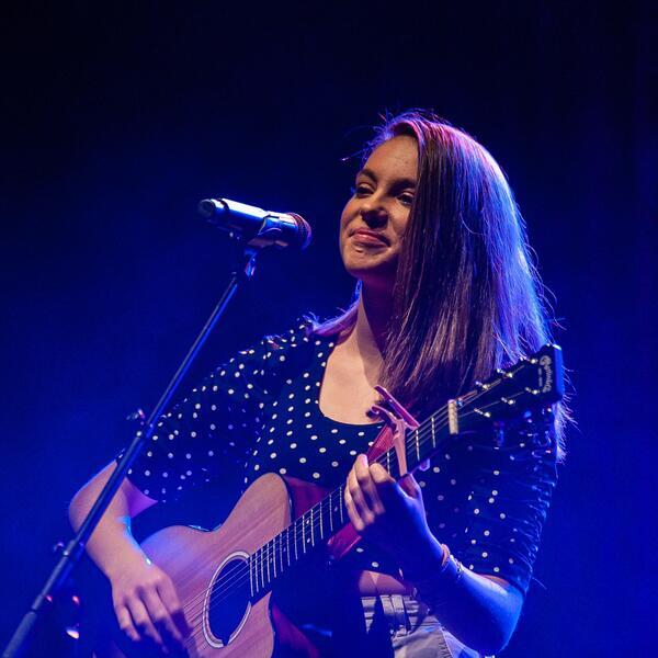 Allie Sherlock Tickets & 2025 Tour Dates | SeatGeek.ca