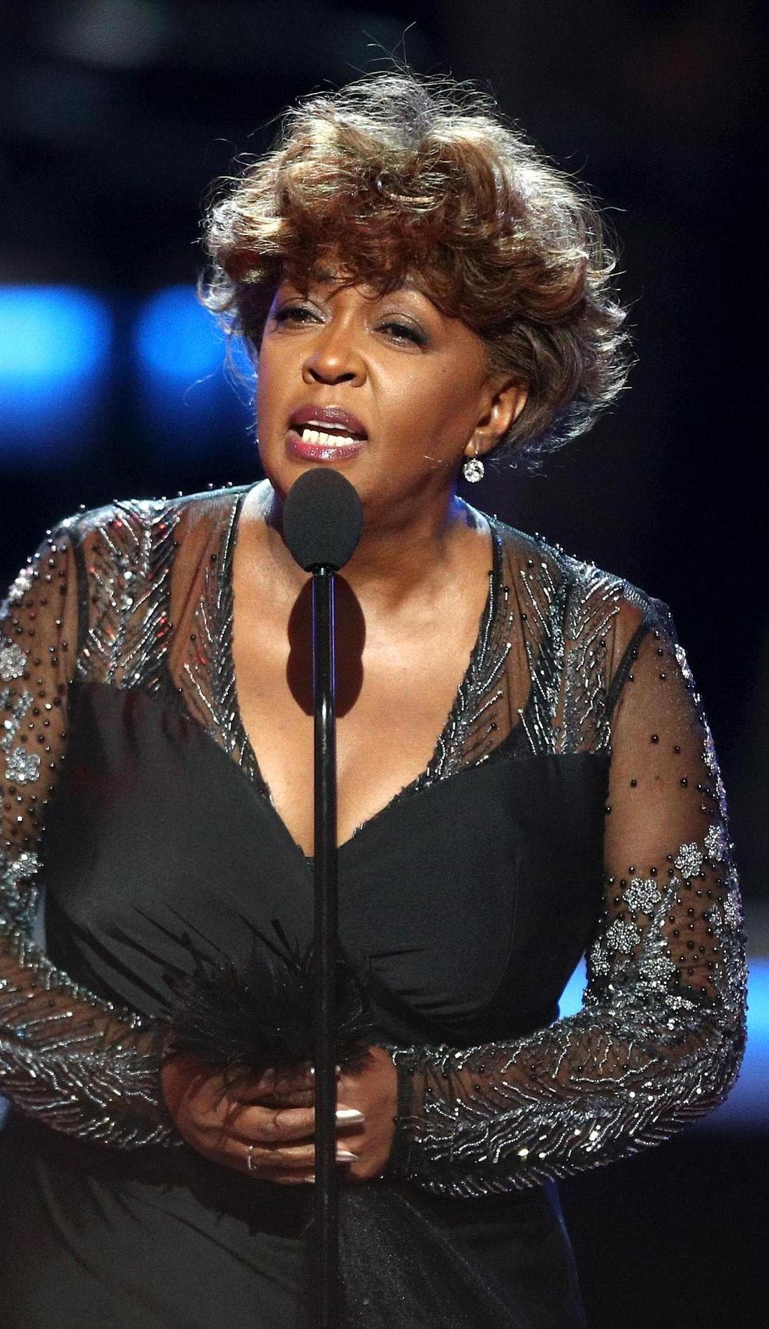 Anita Baker promotional image for upcoming events and ticket sales