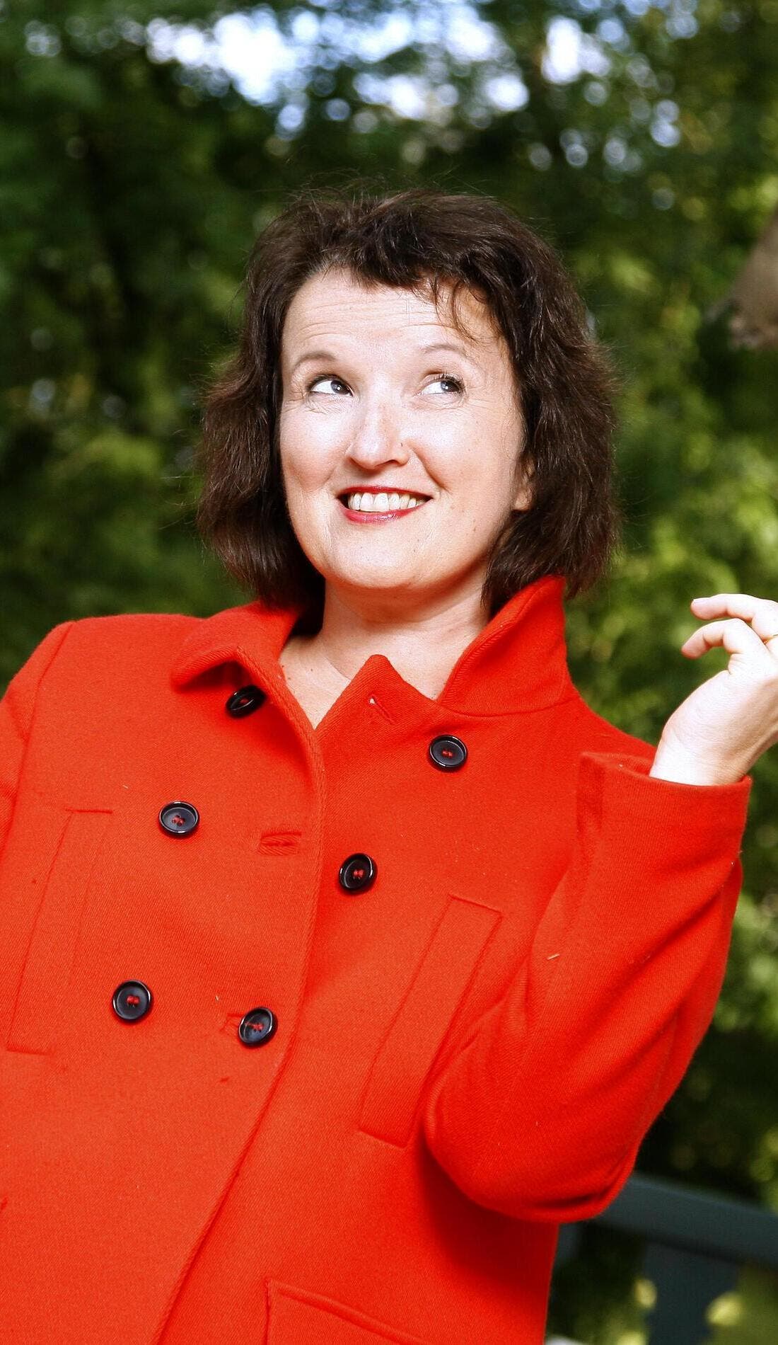 Anne Roumanoff promotional image for upcoming events and ticket sales