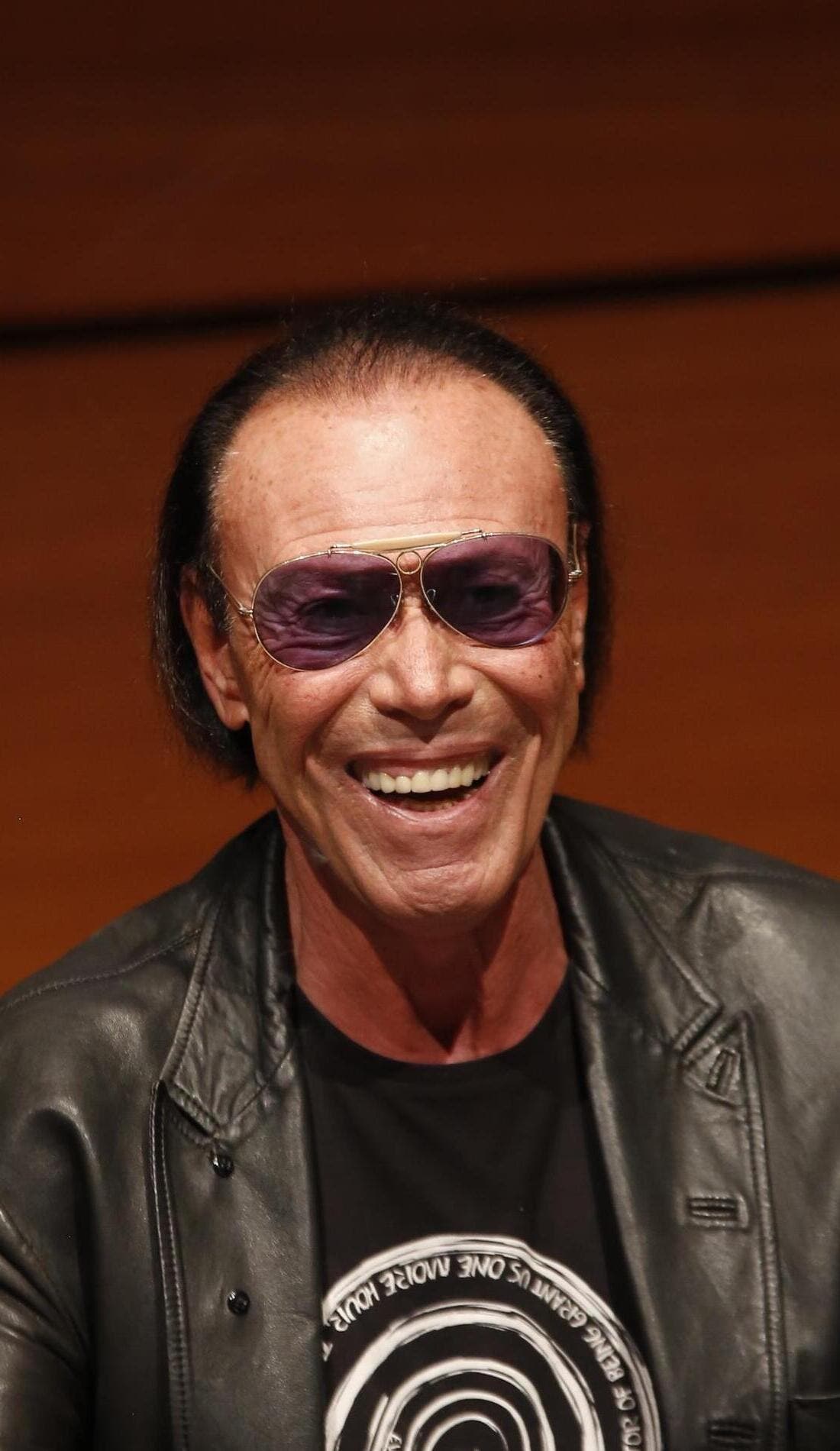 Antonello Venditti promotional image for upcoming events and ticket sales