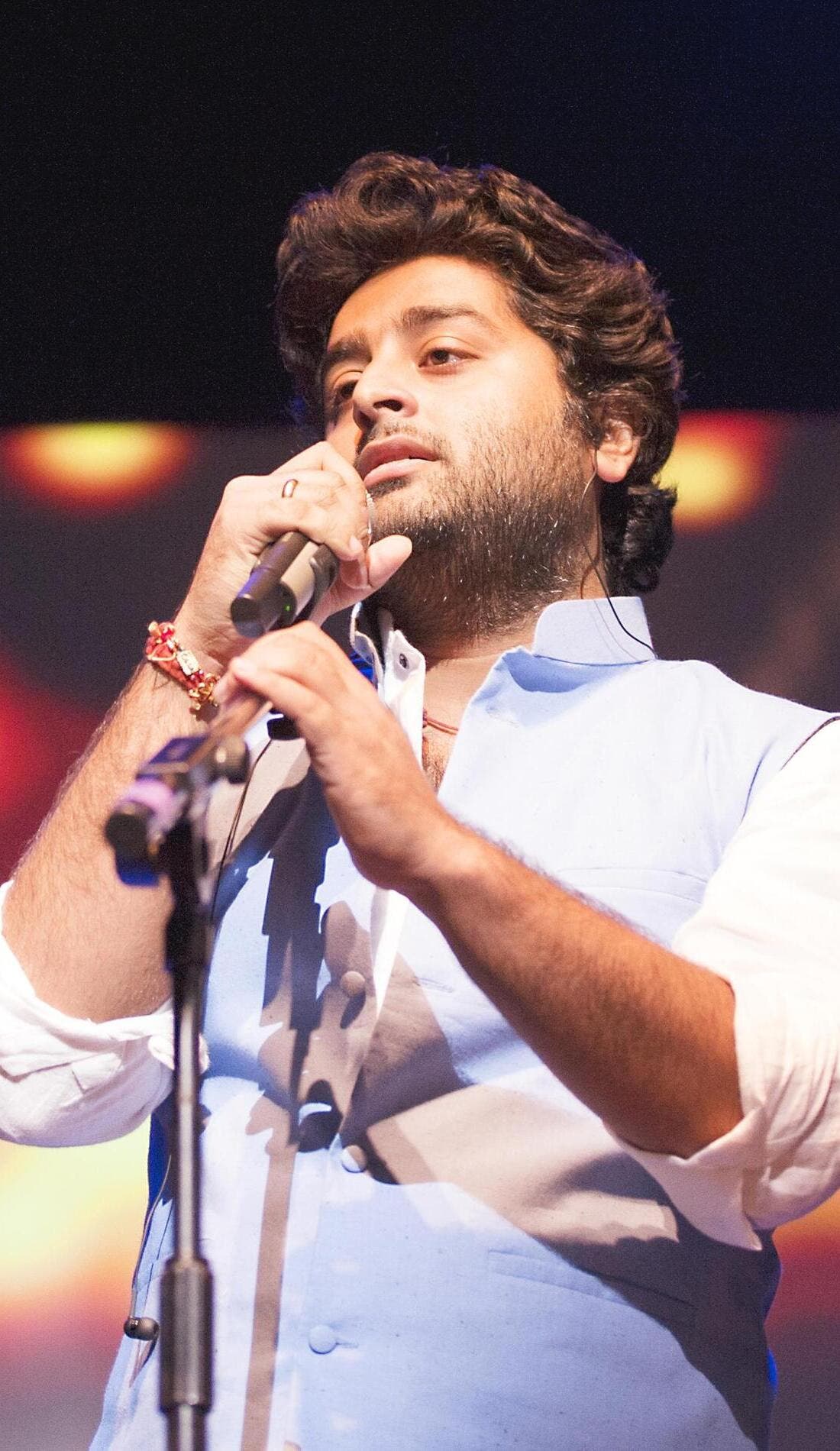 Arijit Singh promotional image for upcoming events and ticket sales