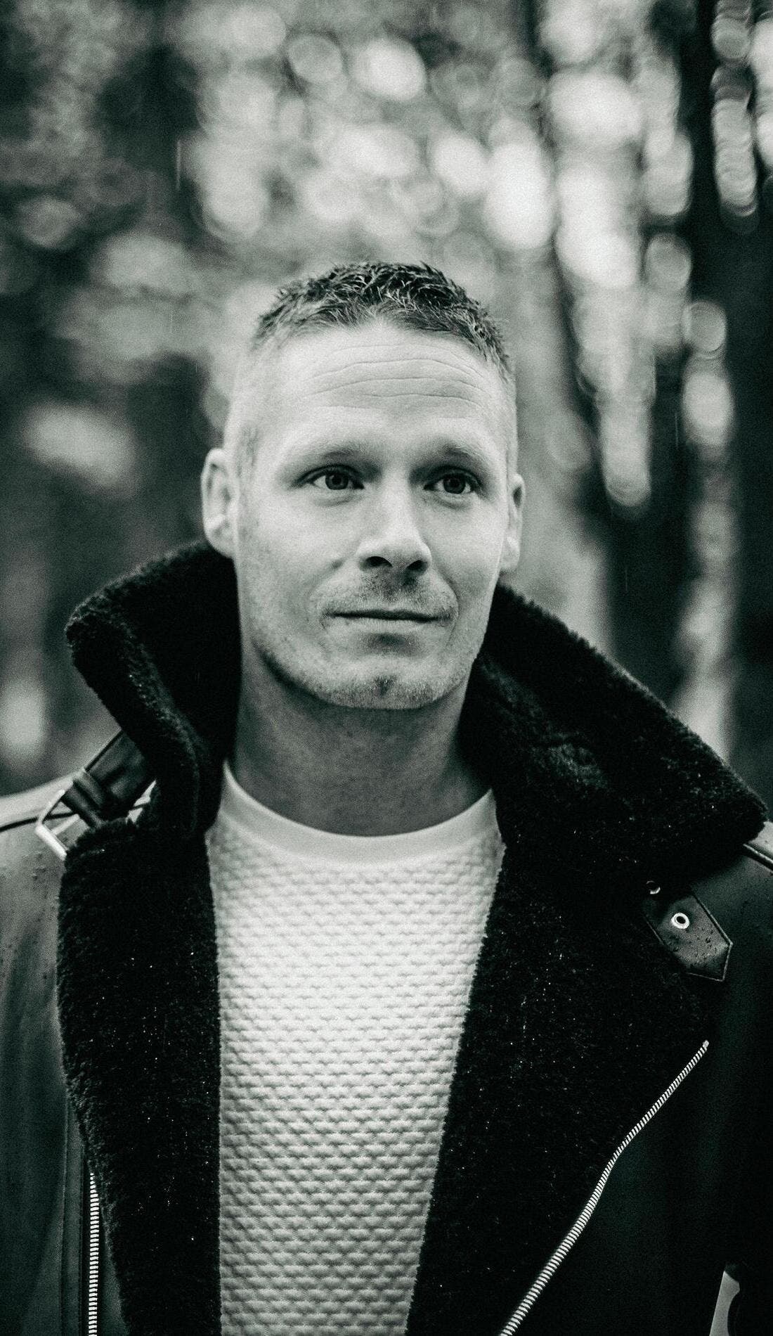 Aste promotional image for upcoming events and ticket sales