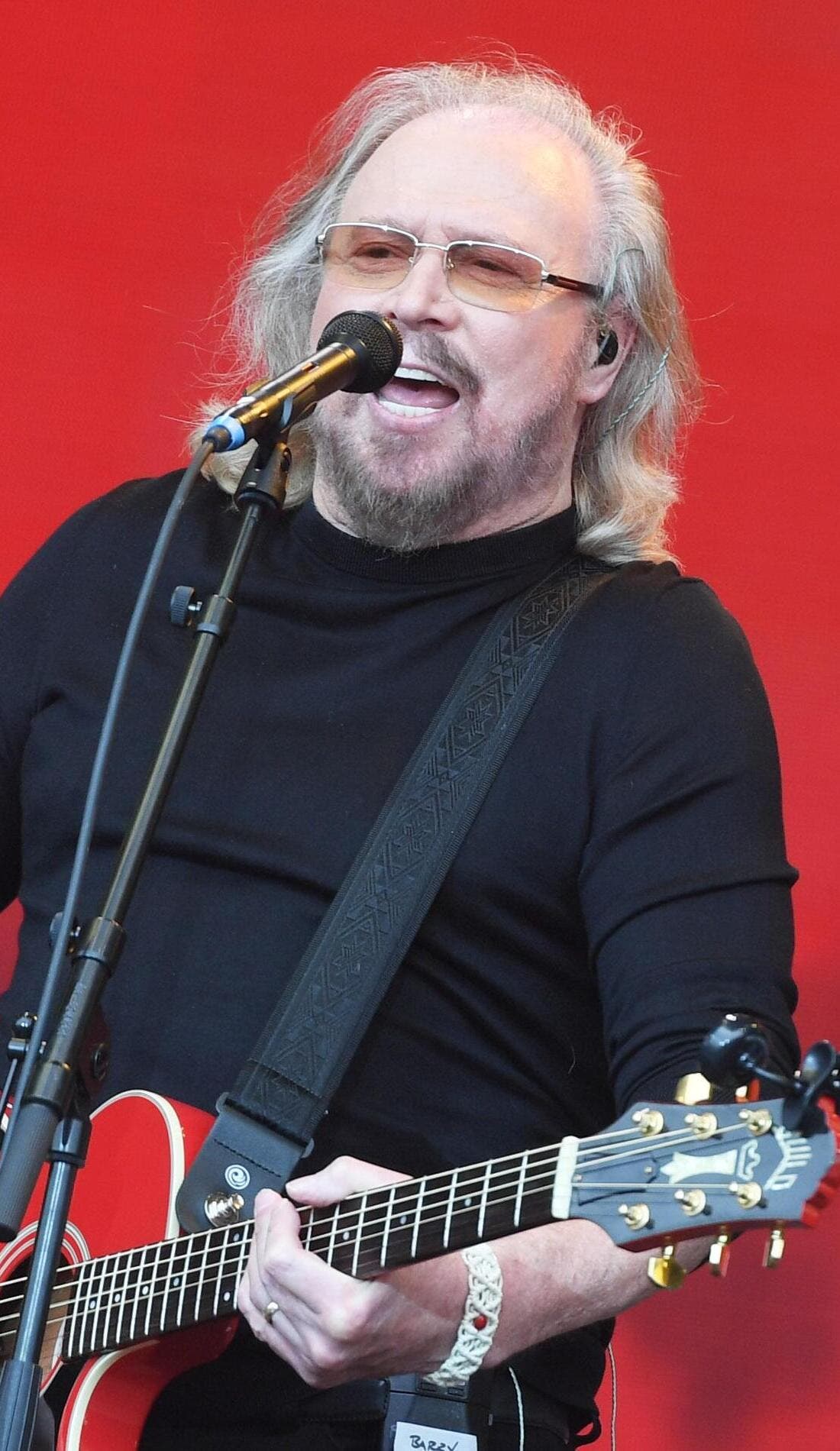 Barry Gibb promotional image for upcoming events and ticket sales