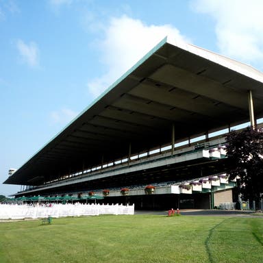 Promotional image of Belmont Park Racing