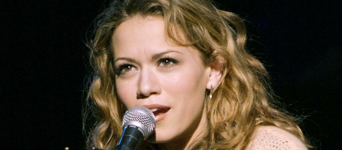 Bethany Joy Lenz - Beachland Ballroom & Tavern
