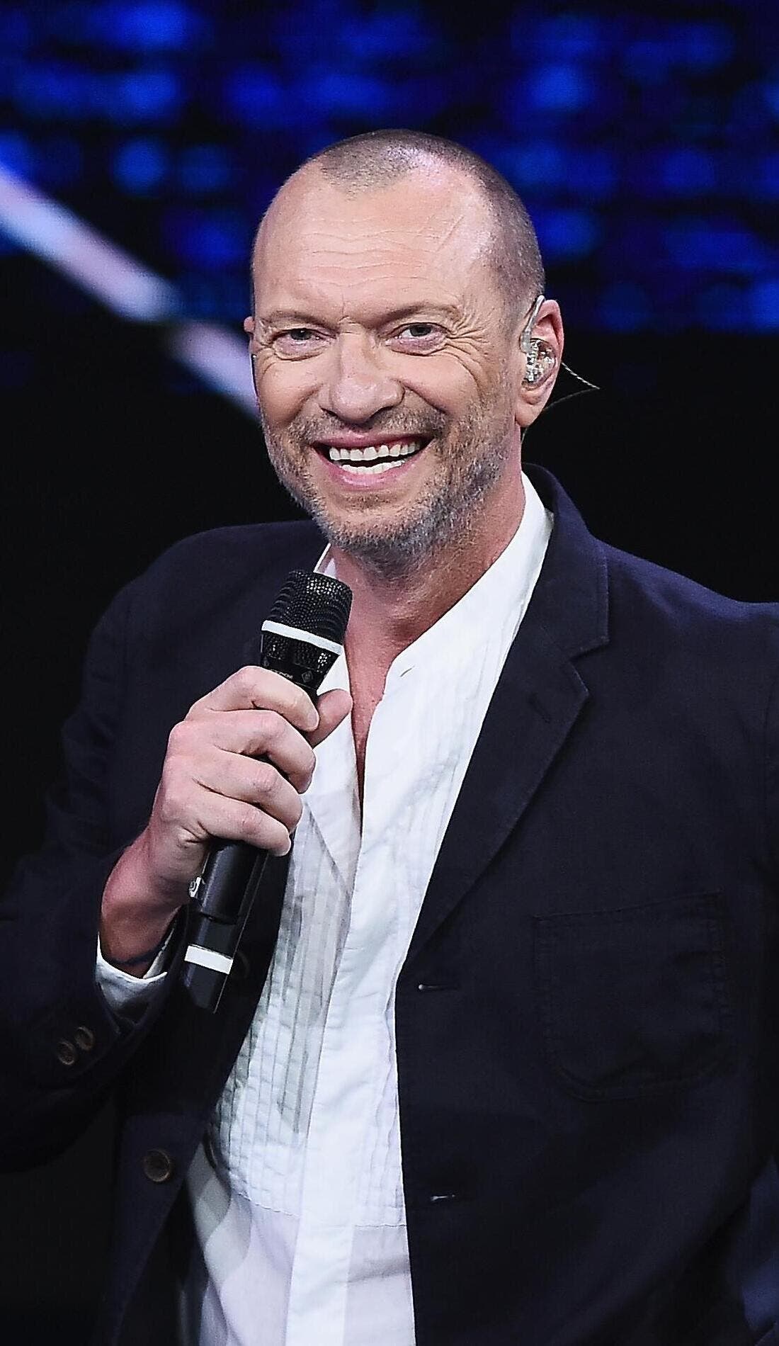 Biagio Antonacci promotional image for upcoming events and ticket sales