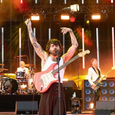 Promotional image of Biffy Clyro
