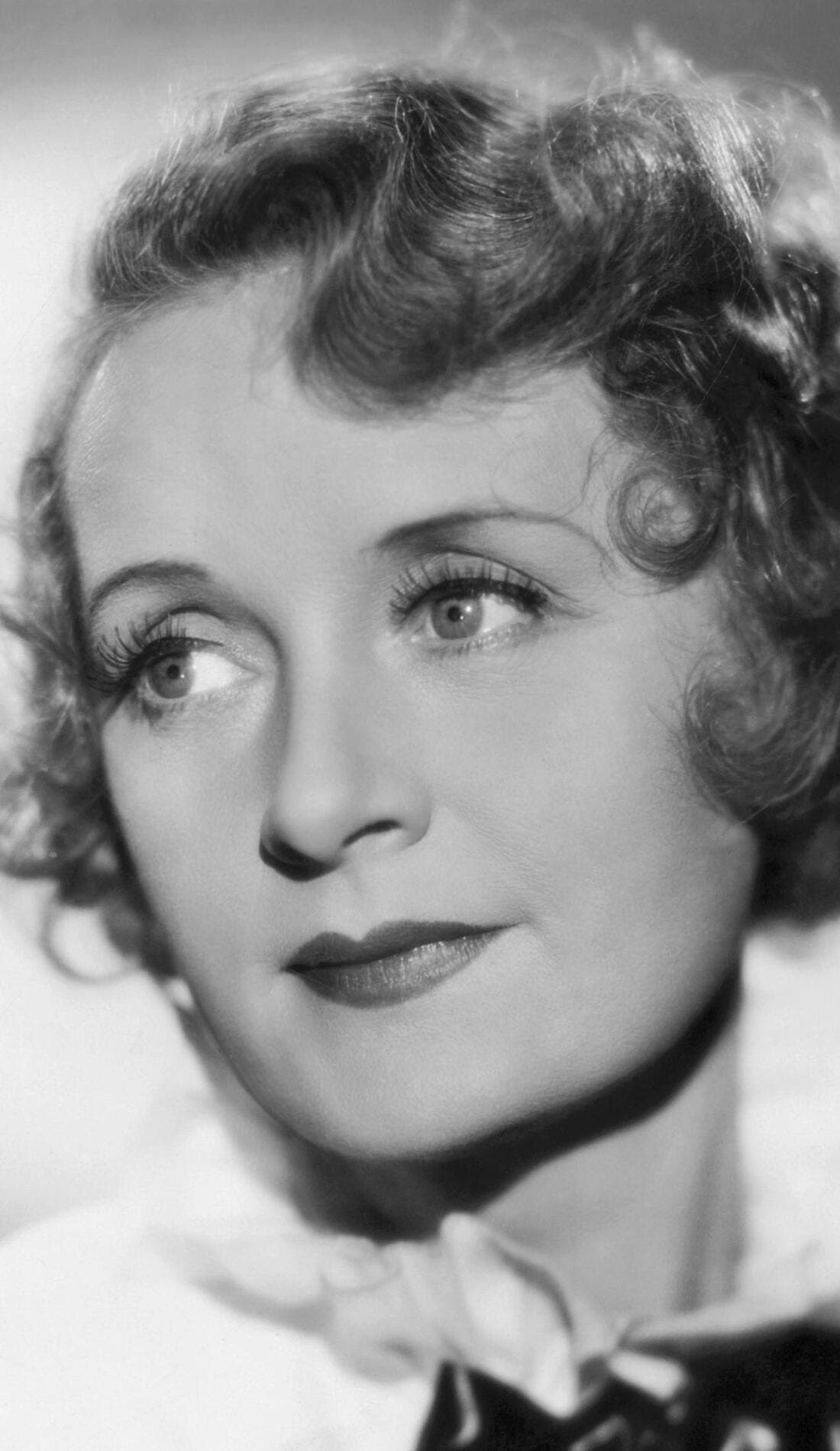 Billie Burke promotional image for upcoming events and ticket sales