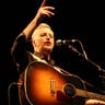 Image Billy Bragg