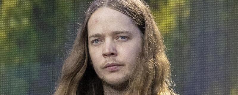 Billy Strings at PeoplesBank Arena