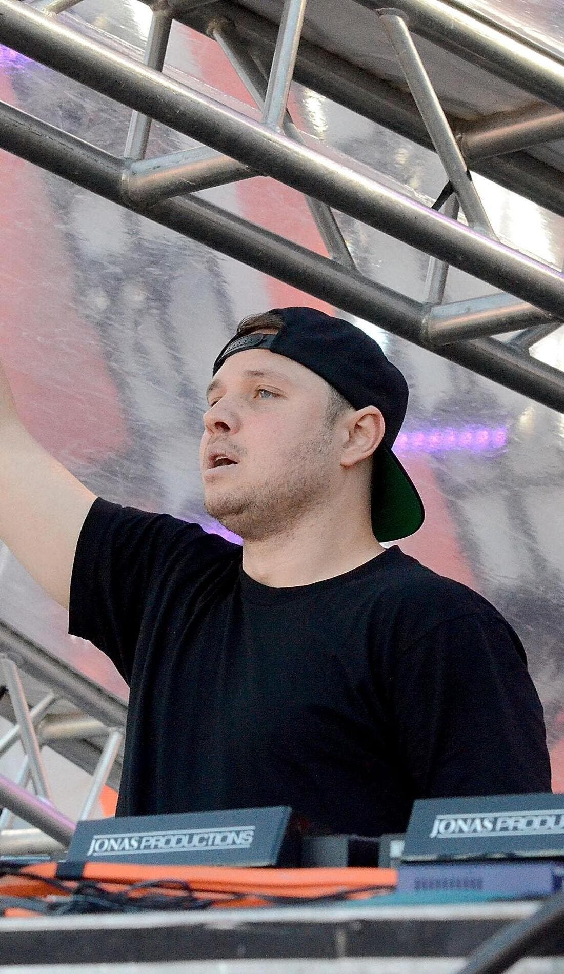 BORGEOUS promotional image for upcoming events and ticket sales