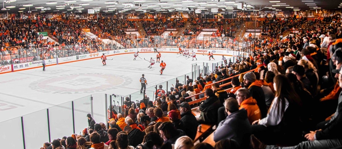 Bowling Green State Falcons Mens Hockey - Slater Family Ice Arena