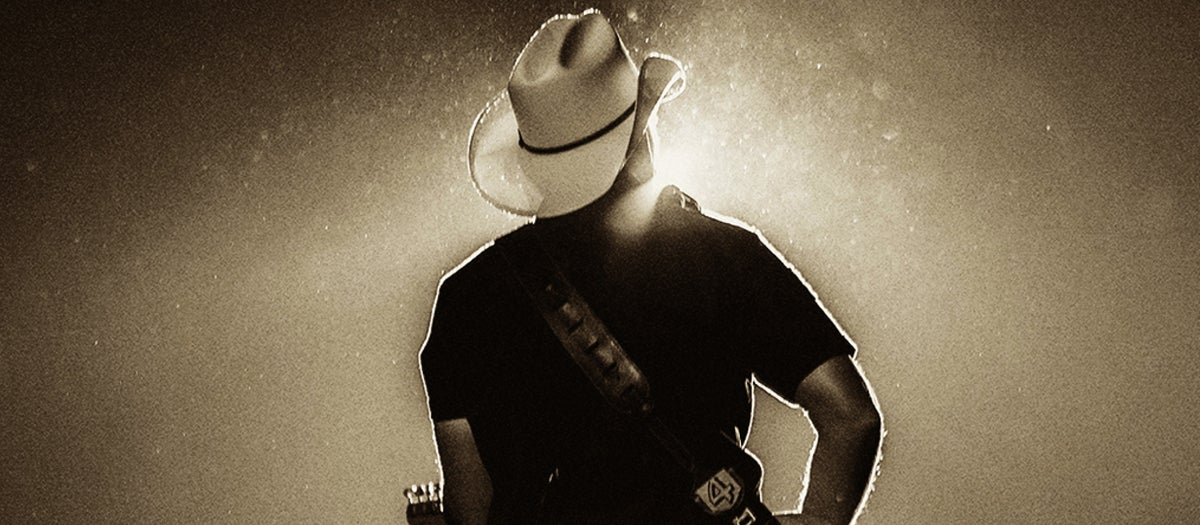 Brad Paisley live — The Cynthia Woods Mitchell Pavilion presented by Huntsman, The Woodlands