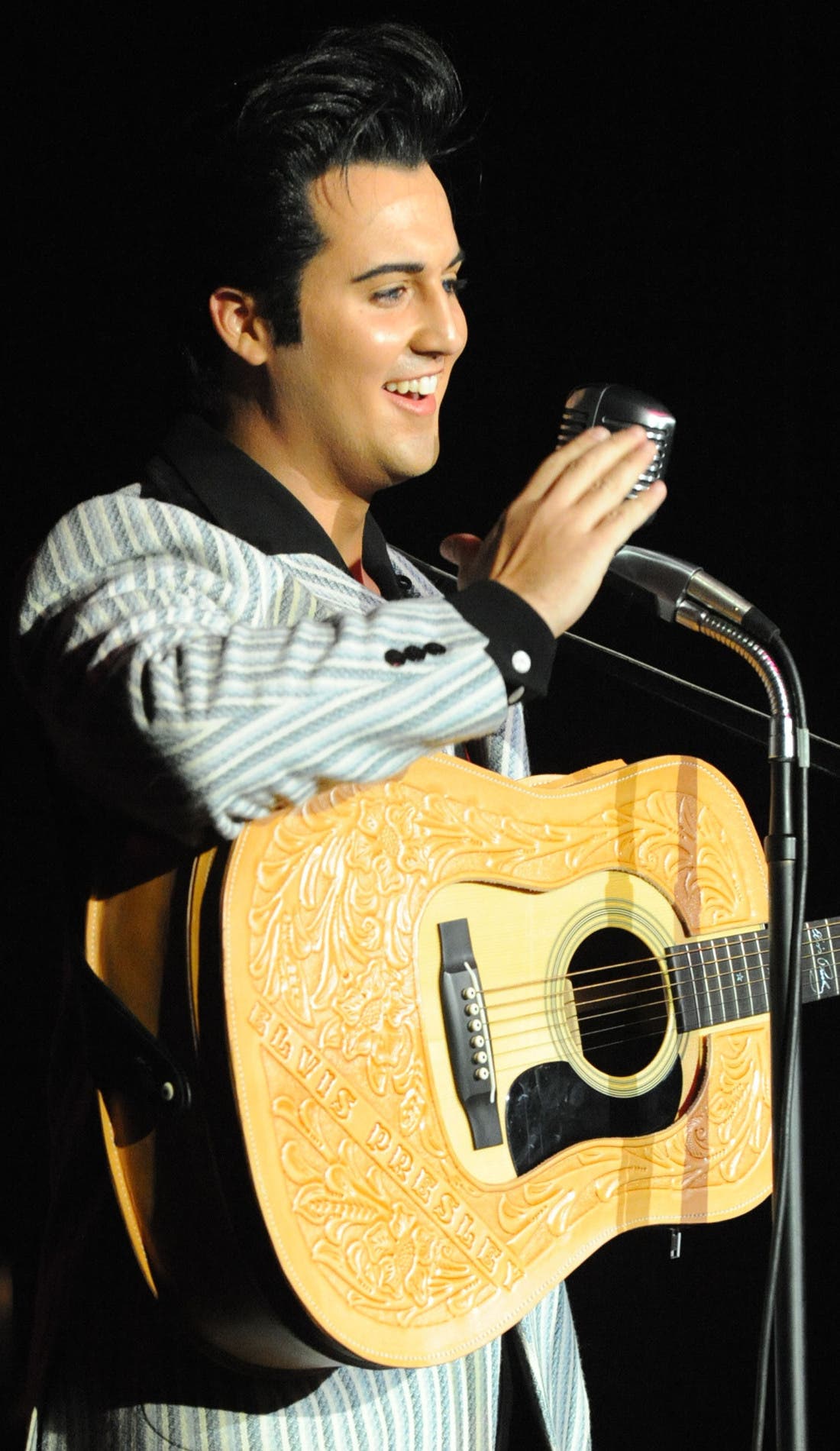 Brandon Bennett promotional image for upcoming events and ticket sales