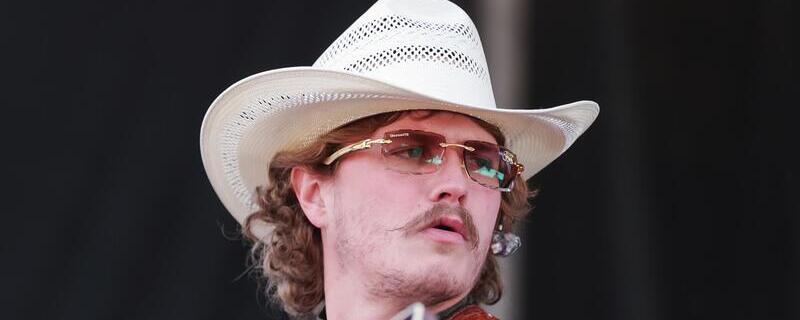 Braxton Keith at John T. Floore Country Store