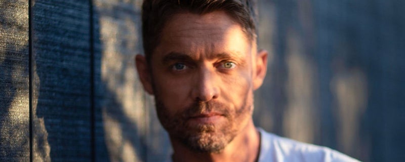 Brett Young at Billy Bobs