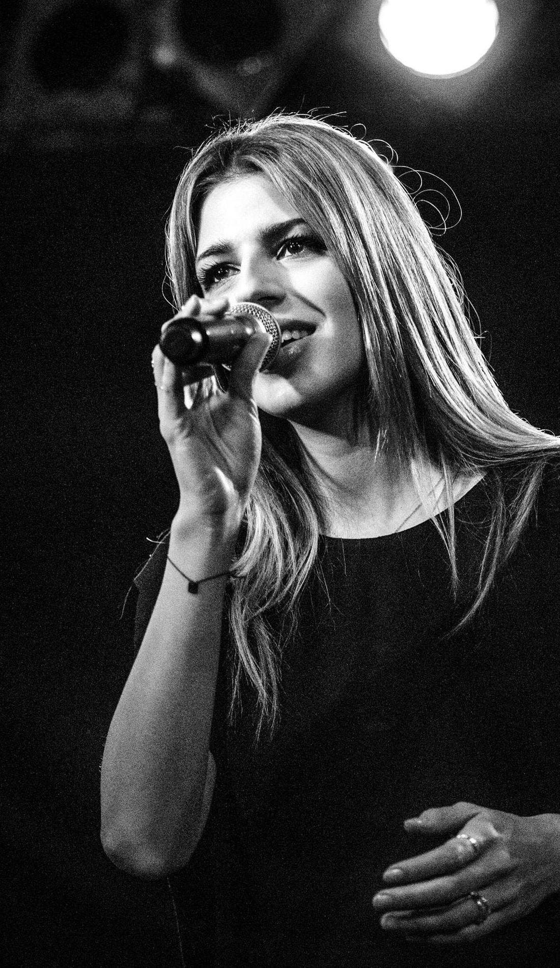 Brooke Fraser promotional image for upcoming events and ticket sales