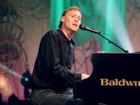 Bruce Hornsby