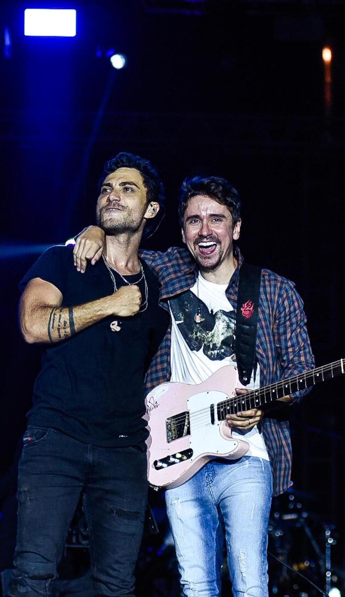 Bruninho e Davi promotional image for upcoming events and ticket sales