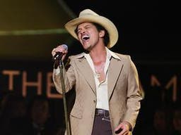 Bruno Mars