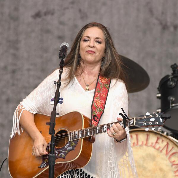 Carlene Carter image