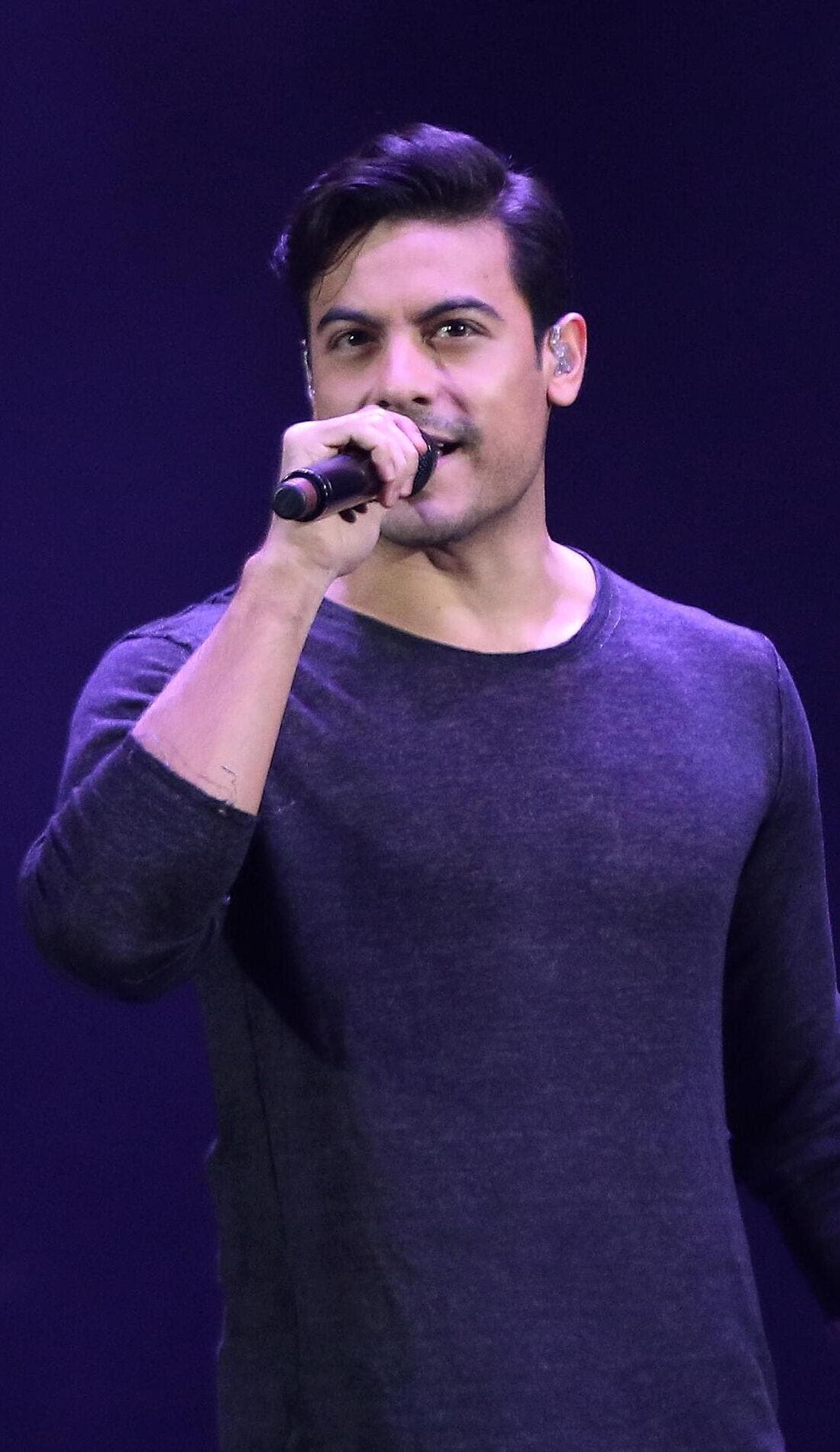 Carlos Rivera promotional image for upcoming events and ticket sales