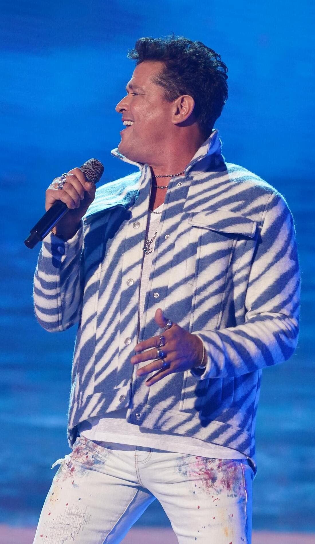 Carlos Vives promotional image for upcoming events and ticket sales