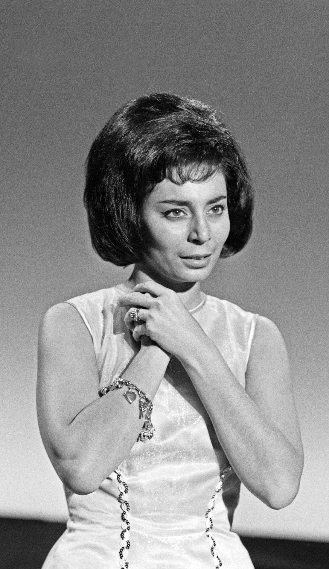 Carmela Corren promotional image for upcoming events and ticket sales