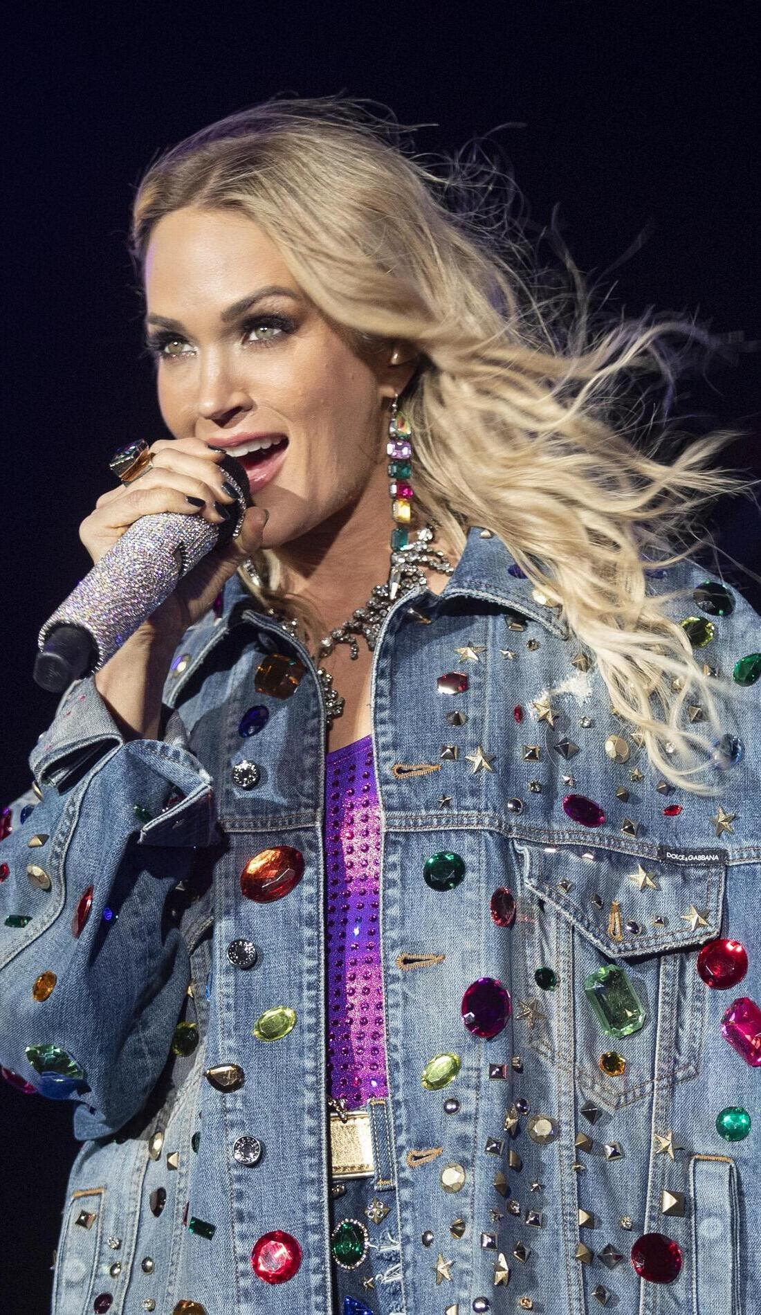 Carrie Underwood promotional image for upcoming events and ticket sales in Edmonton