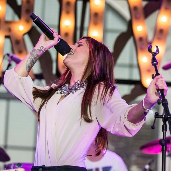 Cassadee Pope