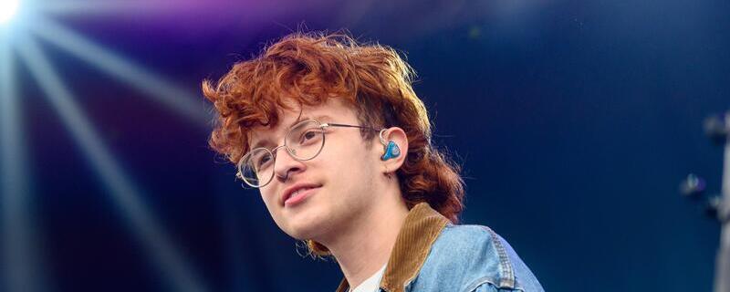 Cavetown at McMenamins Crystal Ballroom