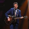 Chris Isaak image