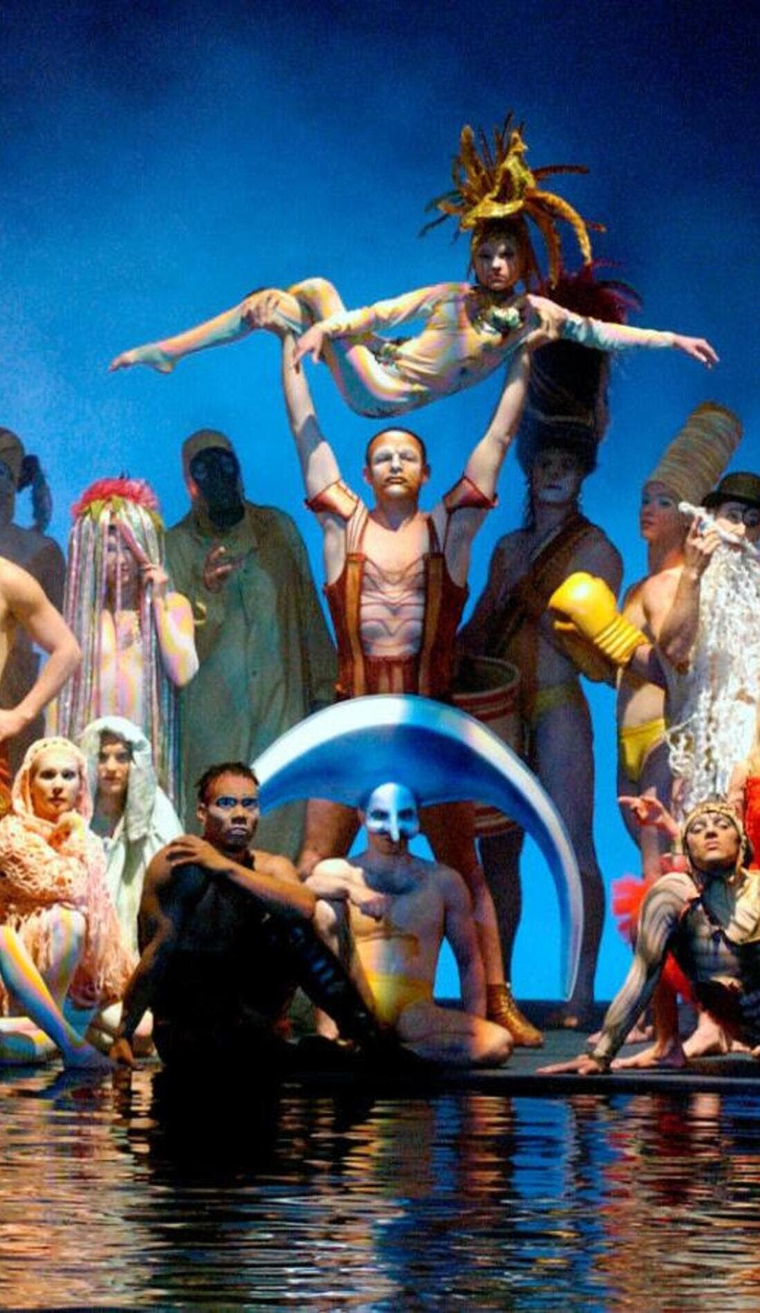 Cirque du Soleil: O promotional image for upcoming events and ticket sales