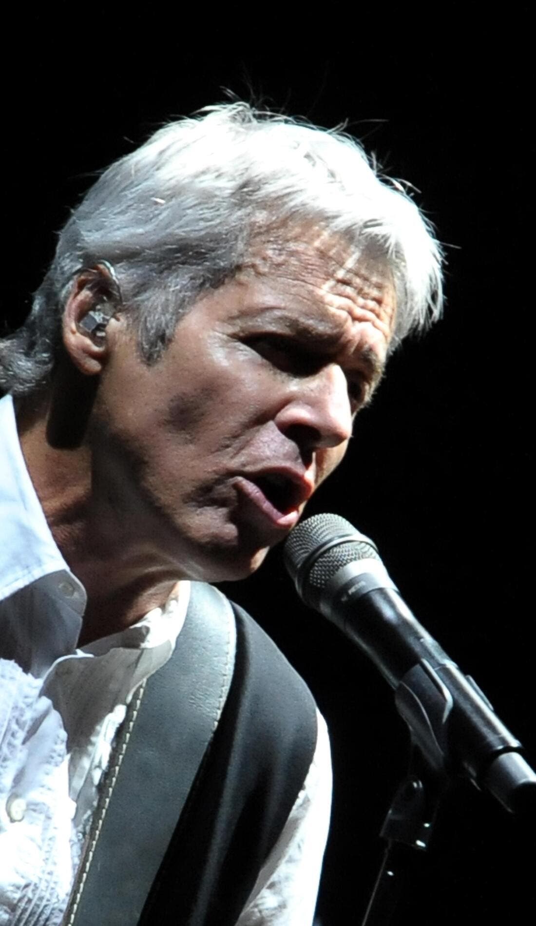 Claudio Baglioni promotional image for upcoming events and ticket sales