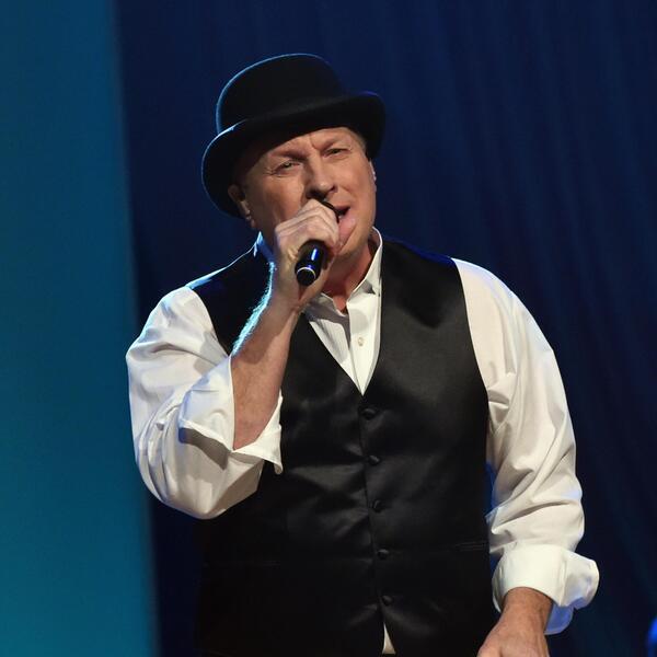 Collin Raye image