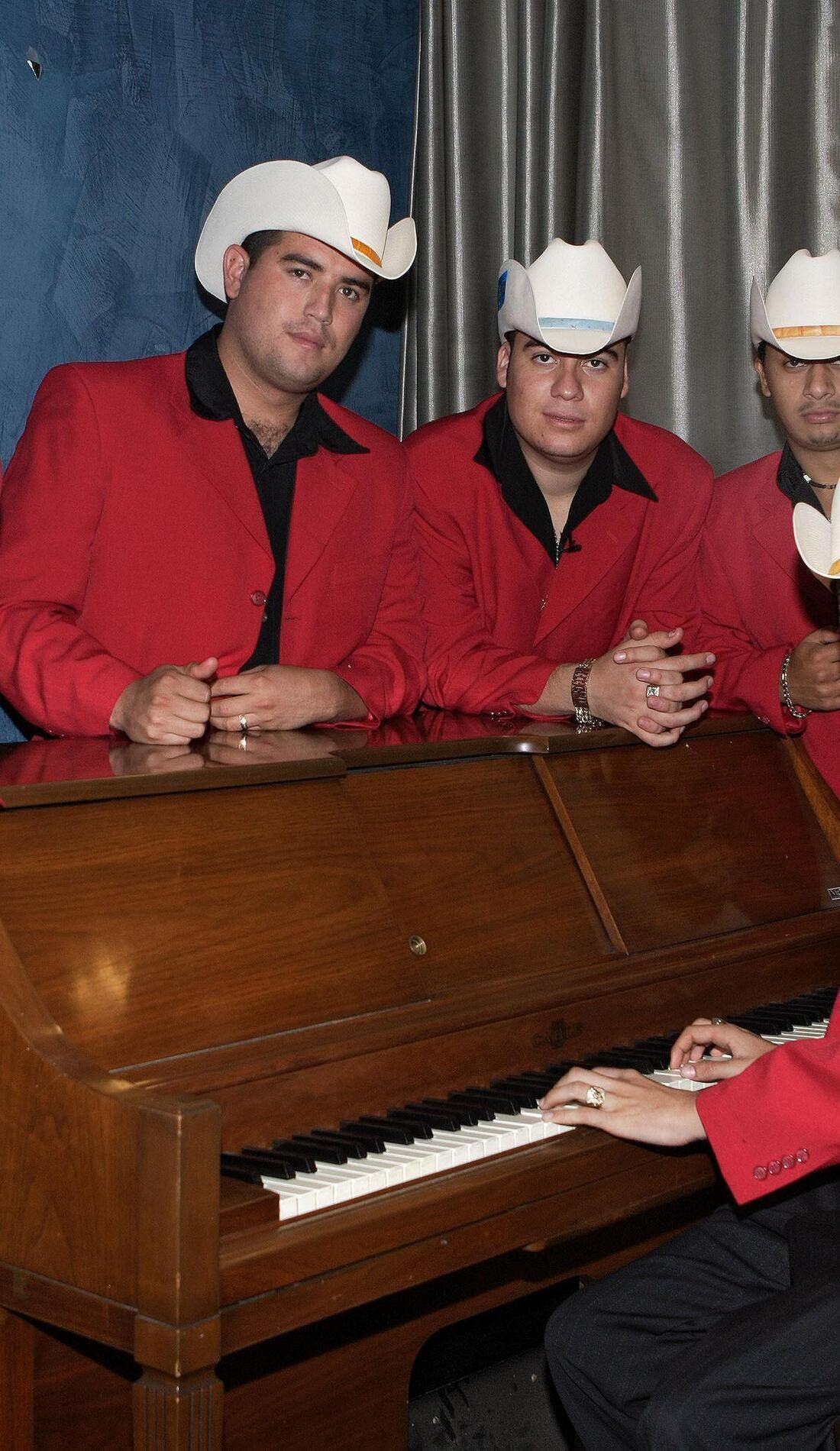 CONJUNTO ATARDECER promotional image for upcoming events and ticket sales