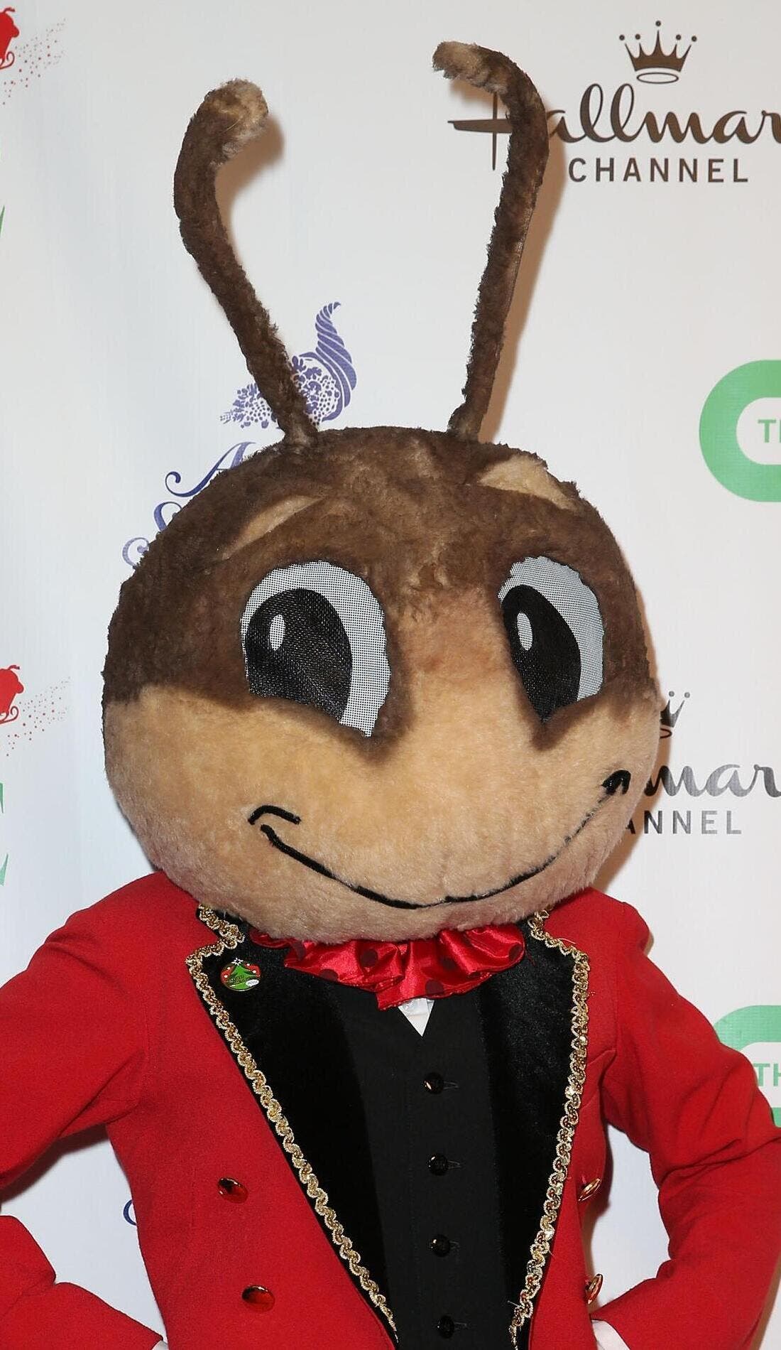 Cri Cri promotional image for upcoming events and ticket sales