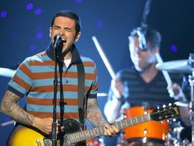 Find the Best Seats to Dashboard Confessional