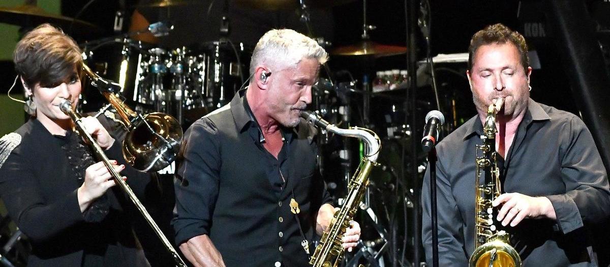 Dave Koz Christmas - Music Hall Center - Detroit